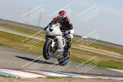 media/Mar-22-2024-CRA (Fri) [[bb9f5c8ff7]]/Trackday 1/1240pm (Wheelie Bump)/